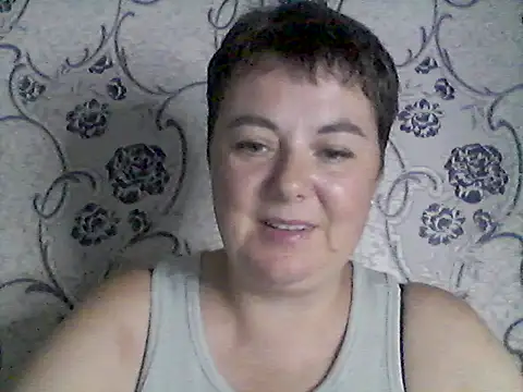 CherryLove7777 online show from July 28, 2026, 8:52 pm