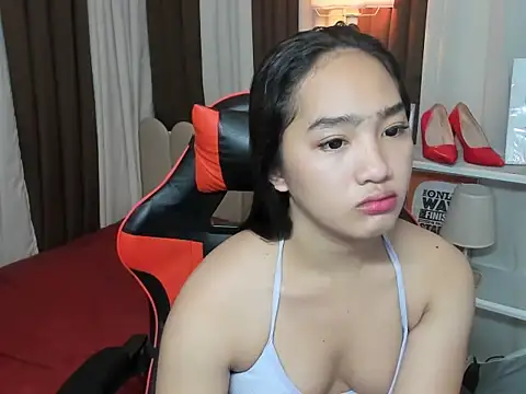 Snapshot of Alodia_so_hot chatting on July 28, 2026, 12:48 pm Alodia so hot online show from July 28, 2026, 12:48 pm