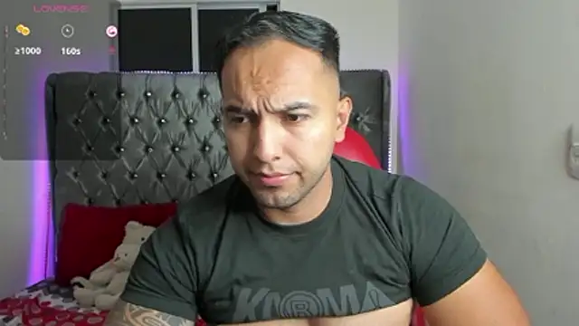 mrloganfuck1 online show from April 11, 2026, 5:37 am