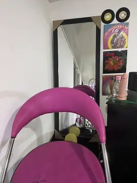 Snapshot of Maya-squirt chatting on July 29, 2026, 8:02 am Maya-squirt online show from July 29, 2026, 8:02 am