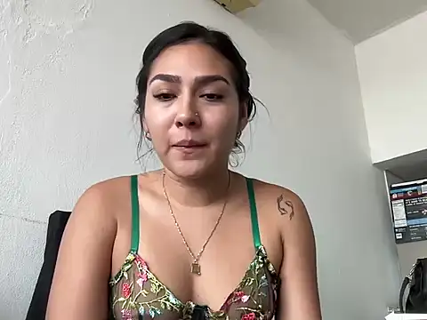 Snapshot of amarufg00 chatting on August 4, 2026, 7:51 pm amarufg00 online show from August 4, 2026, 7:51 pm