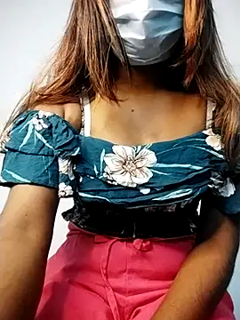 Snapshot of Ava_Ivy23 chatting on August 3, 2026, 2:45 pm Ava Ivy23 online show from August 3, 2026, 2:45 pm