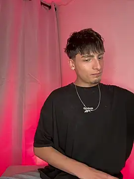 Mateo Mitchell online show from August 9, 2026, 4:29 am