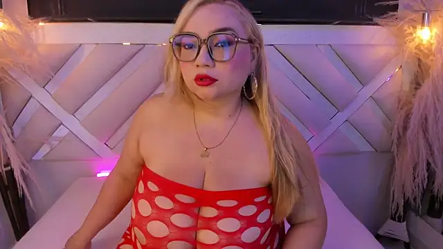 Snapshot of Amber-miller1 chatting on August 1, 2026, 6:06 pm Amber-miller1 online show from August 1, 2026, 6:06 pm