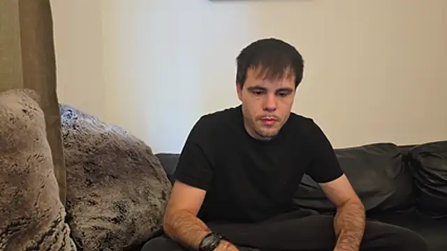 Snapshot of cashmeonline chatting on August 1, 2026, 2:37 pm cashmeonline online show from August 1, 2026, 2:37 pm