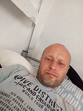 OjChcialaby online show from August 2, 2026, 10:57 am