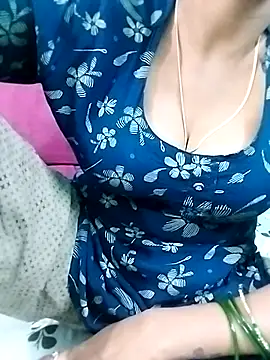 Snapshot of Lovely-Deepa chatting on August 5, 2026, 4:56 pm Lovely-Deepa online show from August 5, 2026, 4:56 pm