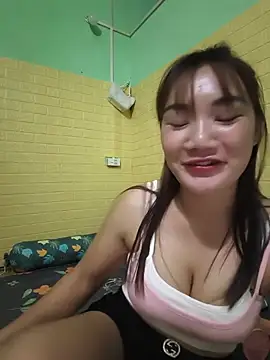 Sara SexY10 online show from August 8, 2026, 12:50 am