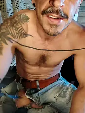 Snapshot of Exhibguy16 chatting on August 7, 2026, 11:55 pm Exhibguy16 online show from August 7, 2026, 11:55 pm