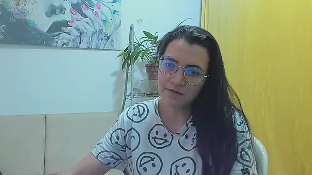 Snapshot of MARILYN_GARCIA chatting on July 10, 2026, 9:26 pm MARILYN GARCIA online show from July 10, 2026, 9:26 pm