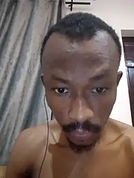 Snapshot of ExStormzy chatting on August 9, 2026, 1:13 am ExStormzy online show from August 9, 2026, 1:13 am