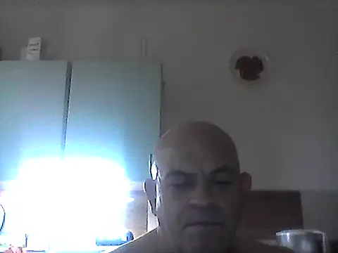 jolmasz31 online show from August 7, 2026, 2:23 pm