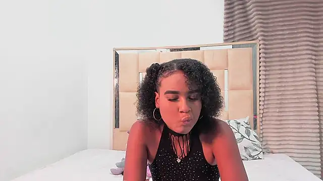 Snapshot of wenndywilliamss chatting on August 6, 2026, 10:21 am wenndywilliamss online show from August 6, 2026, 10:21 am