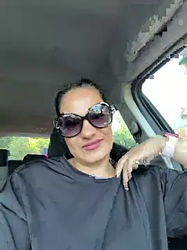 Snapshot of velvetluna92 chatting on August 7, 2026, 7:36 am velvetluna92 online show from August 7, 2026, 7:36 am