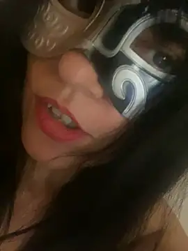 Snapshot of Azzurra1234 chatting on December 5, 2024, 9:00 am Azzurra1234 online show from December 5, 2024, 9:00 am