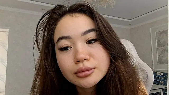 Snapshot of Lolapennyto chatting on August 8, 2026, 4:52 am Lolapennyto online show from August 8, 2026, 4:52 am