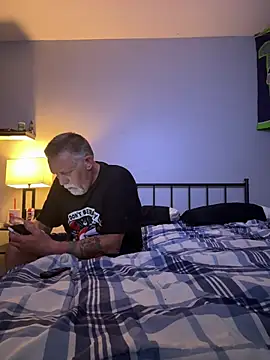 Snapshot of slickdick420000 chatting on August 8, 2026, 7:15 am slickdick420000 online show from August 8, 2026, 7:15 am
