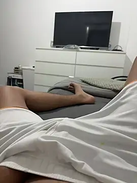 Snapshot of rebeu_yass chatting on August 10, 2026, 4:30 am rebeu yass online show from August 10, 2026, 4:30 am