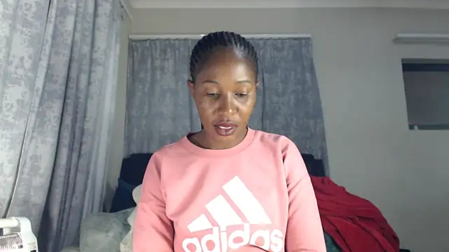 leanna23 online show from November 16, 2025, 6:56 pm