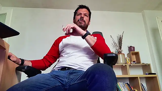 ChrisKox online show from May 10, 2026, 9:24 am