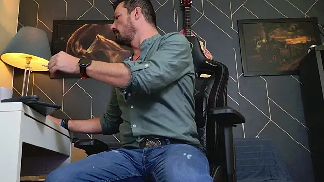 Snapshot of ChrisKox chatting on October 30, 2025, 5:17 am ChrisKox online show from October 30, 2025, 5:17 am