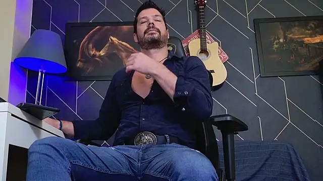 Snapshot of ChrisKox chatting on November 19, 2025, 8:14 am ChrisKox online show from November 19, 2025, 8:14 am