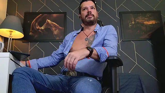 Snapshot of ChrisKox chatting on November 6, 2025, 5:44 am ChrisKox online show from November 6, 2025, 5:44 am