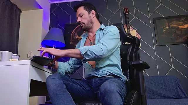 Snapshot of ChrisKox chatting on November 27, 2025, 6:03 am ChrisKox online show from November 27, 2025, 6:03 am