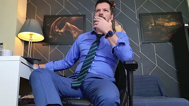 Snapshot of ChrisKox chatting on November 9, 2025, 2:59 am ChrisKox online show from November 9, 2025, 2:59 am