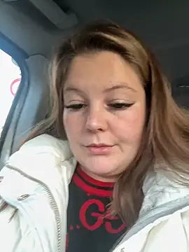 Snapshot of BootyLola chatting on November 20, 2025, 7:53 am BootyLola online show from November 20, 2025, 7:53 am