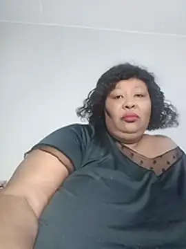 nancy111 online show from April 13, 2026, 4:16 am