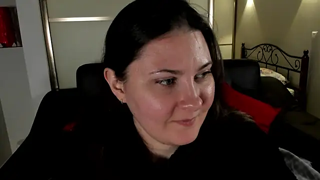 Snapshot of MarySwon chatting on February 18, 2025, 5:31 pm MarySwon online show from February 18, 2025, 5:31 pm