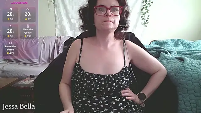 Snapshot of JessaBella chatting on April 30, 2026, 3:08 pm JessaBella online show from April 30, 2026, 3:08 pm