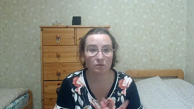 Snapshot of Smart_Rose chatting on October 1, 2025, 2:54 pm Smart Rose online show from October 1, 2025, 2:54 pm