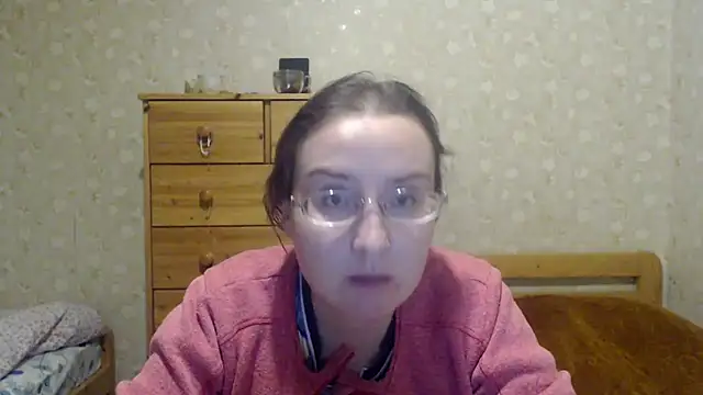 Snapshot of Smart_Rose chatting on March 10, 2025, 4:46 pm Smart Rose online show from March 10, 2025, 4:46 pm