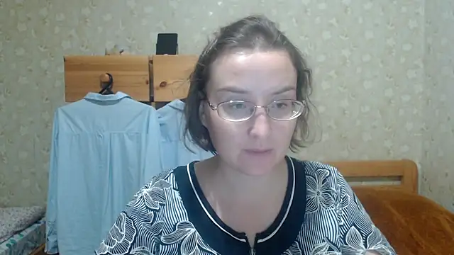 Snapshot of Smart_Rose chatting on October 10, 2025, 7:58 pm Smart Rose online show from October 10, 2025, 7:58 pm