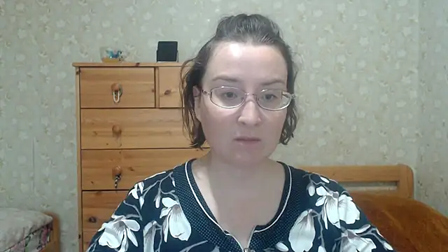 Snapshot of Smart_Rose chatting on October 4, 2025, 1:34 pm Smart Rose online show from October 4, 2025, 1:34 pm
