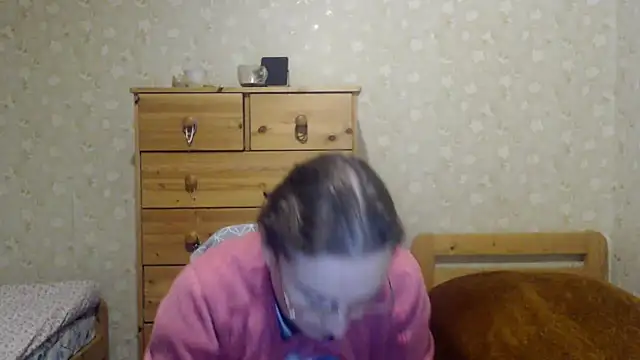 Snapshot of Smart_Rose chatting on March 13, 2025, 7:06 pm Smart Rose online show from March 13, 2025, 7:06 pm