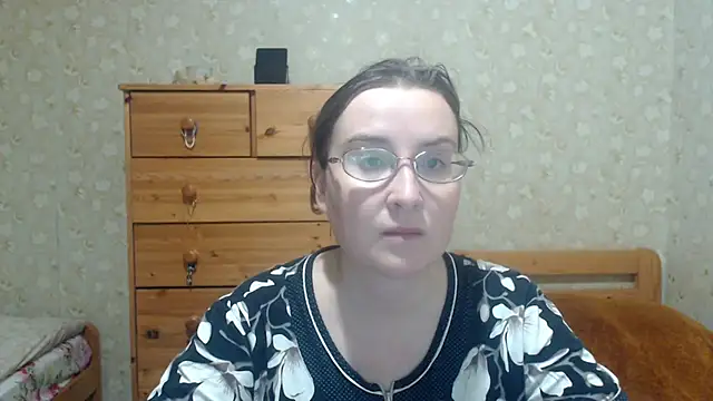 Snapshot of Smart_Rose chatting on November 20, 2025, 4:07 pm Smart Rose online show from November 20, 2025, 4:07 pm