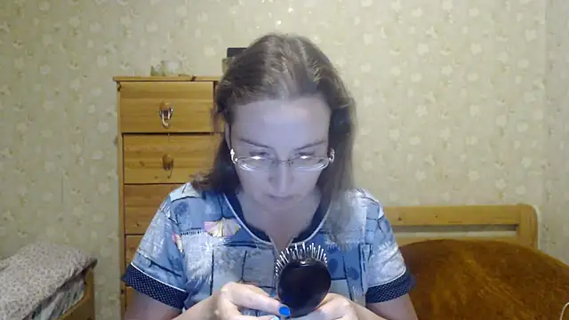 Snapshot of Smart_Rose chatting on March 10, 2025, 11:38 pm Smart Rose online show from March 10, 2025, 11:38 pm