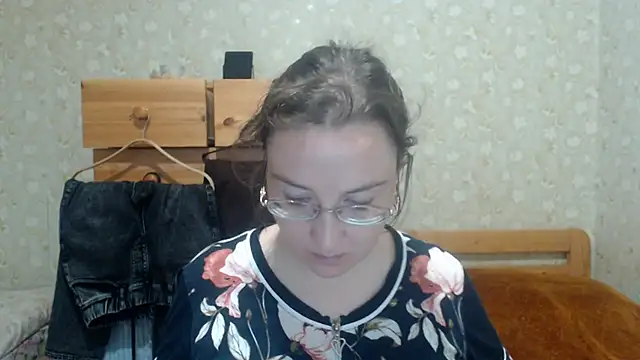 Snapshot of Smart_Rose chatting on October 27, 2025, 12:17 pm Smart Rose online show from October 27, 2025, 12:17 pm