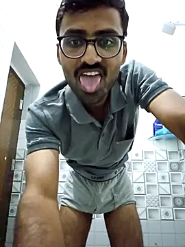 Snapshot of krishna8035 chatting on September 27, 2025, 2:56 pm krishna8035 online show from September 27, 2025, 2:56 pm