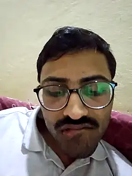 Snapshot of krishna8035 chatting on January 26, 2025, 12:43 pm krishna8035 online show from January 26, 2025, 12:43 pm