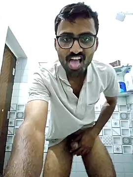 Snapshot of krishna8035 chatting on September 19, 2025, 1:26 pm krishna8035 online show from September 19, 2025, 1:26 pm