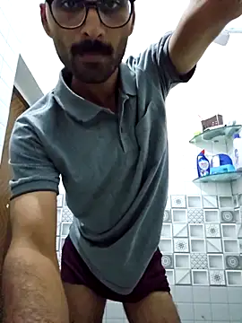 Snapshot of krishna8035 chatting on September 18, 2025, 2:20 pm krishna8035 online show from September 18, 2025, 2:20 pm