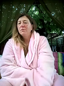 Natali UA online show from October 5, 2025, 4:25 am