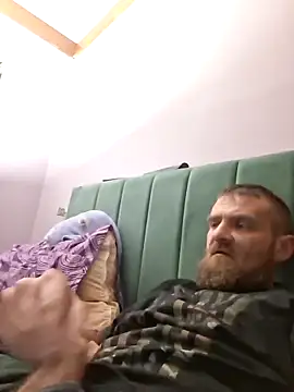 bam420bam online show from April 5, 2026, 10:11 am