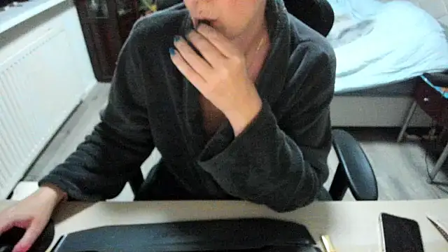 Snapshot of minoesje37 chatting on March 18, 2025, 8:26 pm minoesje37 online show from March 18, 2025, 8:26 pm