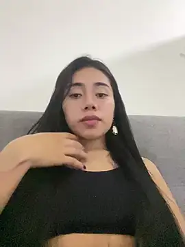 Snapshot of aimi_art1 chatting on February 8, 2025, 2:36 am aimi art1 online show from February 8, 2025, 2:36 am