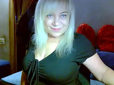 AgoniA7 online show from November 7, 2025, 4:39 am